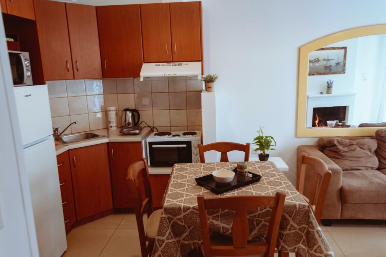 Sun Βy Τhe Sea 100M From The Beach Agia Pelagia Exterior foto